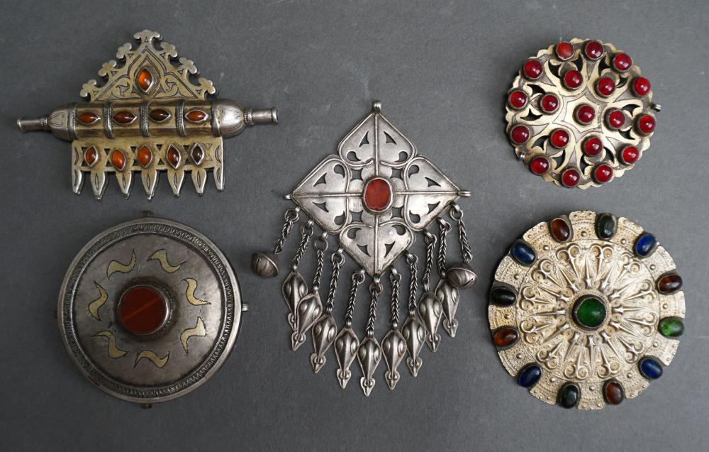 FIVE ASSORTED TURKOMAN LOW-PURITY
