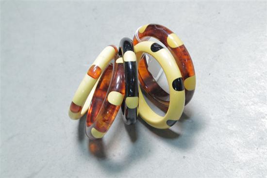 FIVE BAKELITE BRACELETS. All with