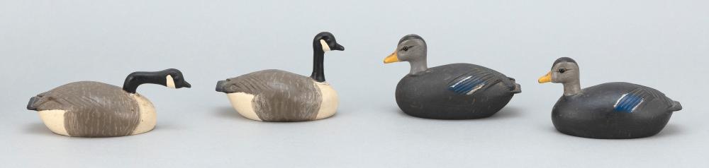 FIVE BIRD CARVINGS MID-20TH