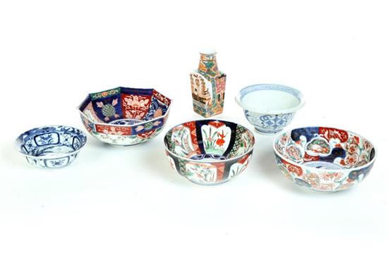 FIVE BOWLS AND A TEA CADDY.  Asian