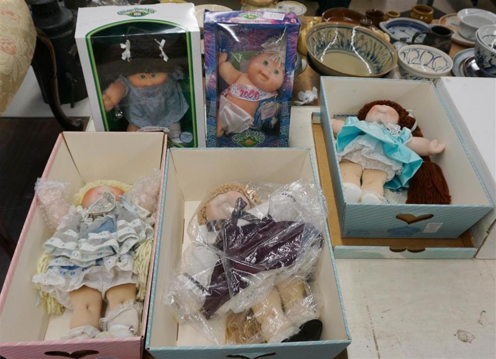 FIVE CABBAGE PATCH KIDS (IN