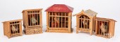 FIVE CHICKEN COOP JACK-IN-BOX