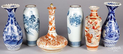 FIVE CHINESE AND JAPANESE PORCELAIN