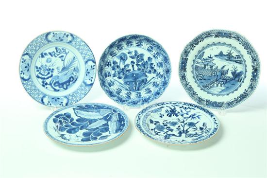 FIVE CHINESE EXPORT PLATES AND