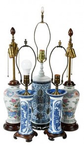 FIVE CHINESE EXPORT VASES CONV