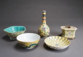FIVE CHINESE FAMILLE JAUNE DEC