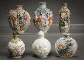 FIVE CHINESE 'FAMILLE ROSE' SN
