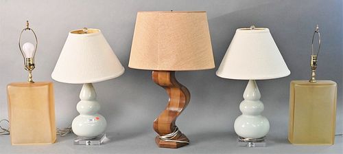 FIVE CONTEMPORARY TABLE LAMPS, TO