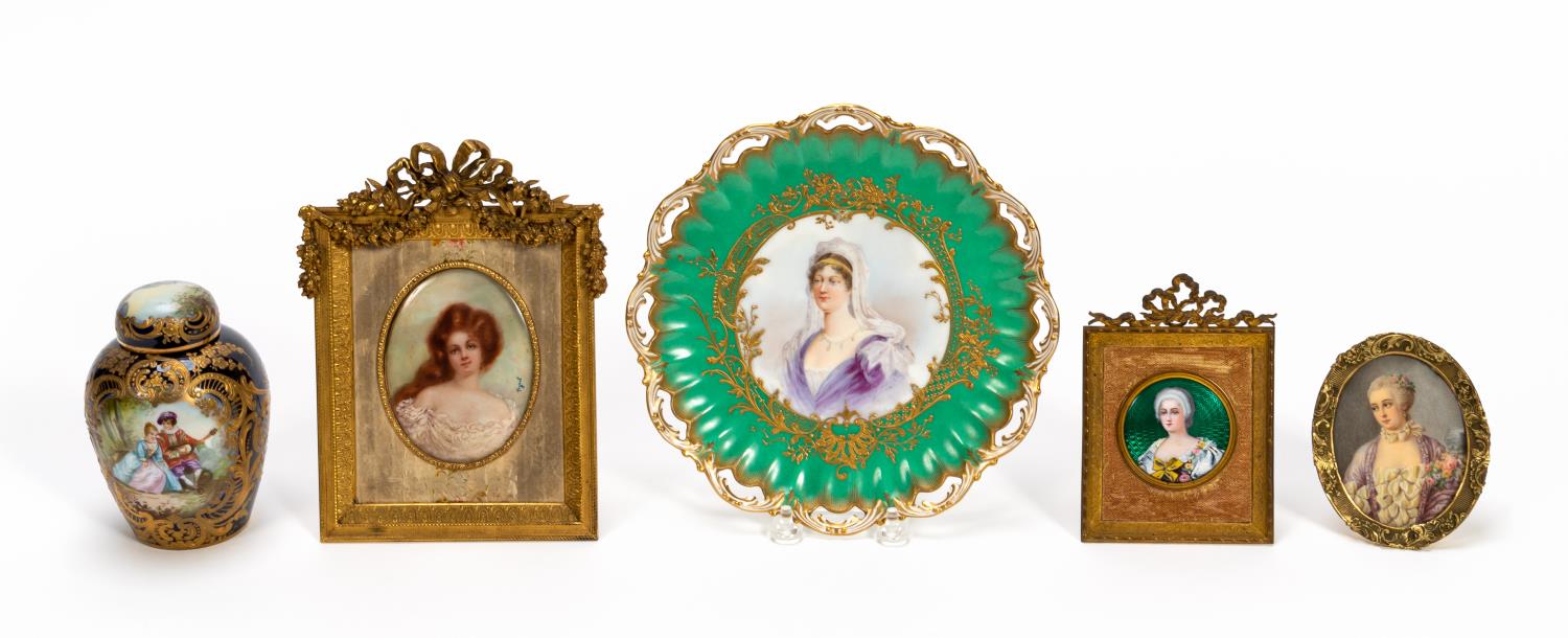 FIVE DECORATIVE FRENCH ARTICLES,