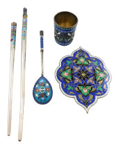 FIVE DECORATIVE SILVER CLOISON