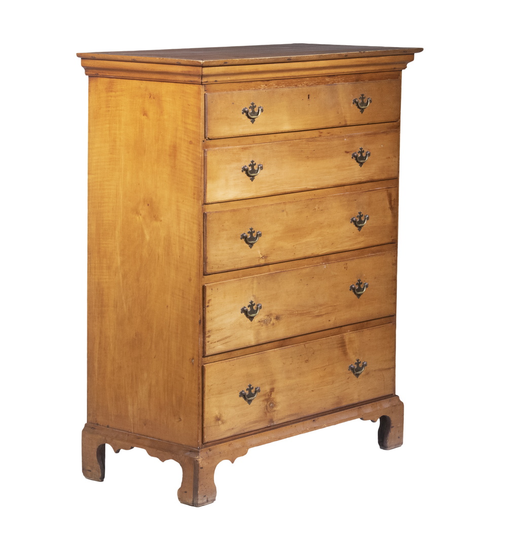 FIVE DRAWER COUNTRY CHIPPENDALE