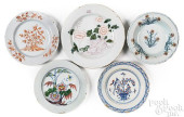 FIVE ENGLISH DELFTWARE PLATES