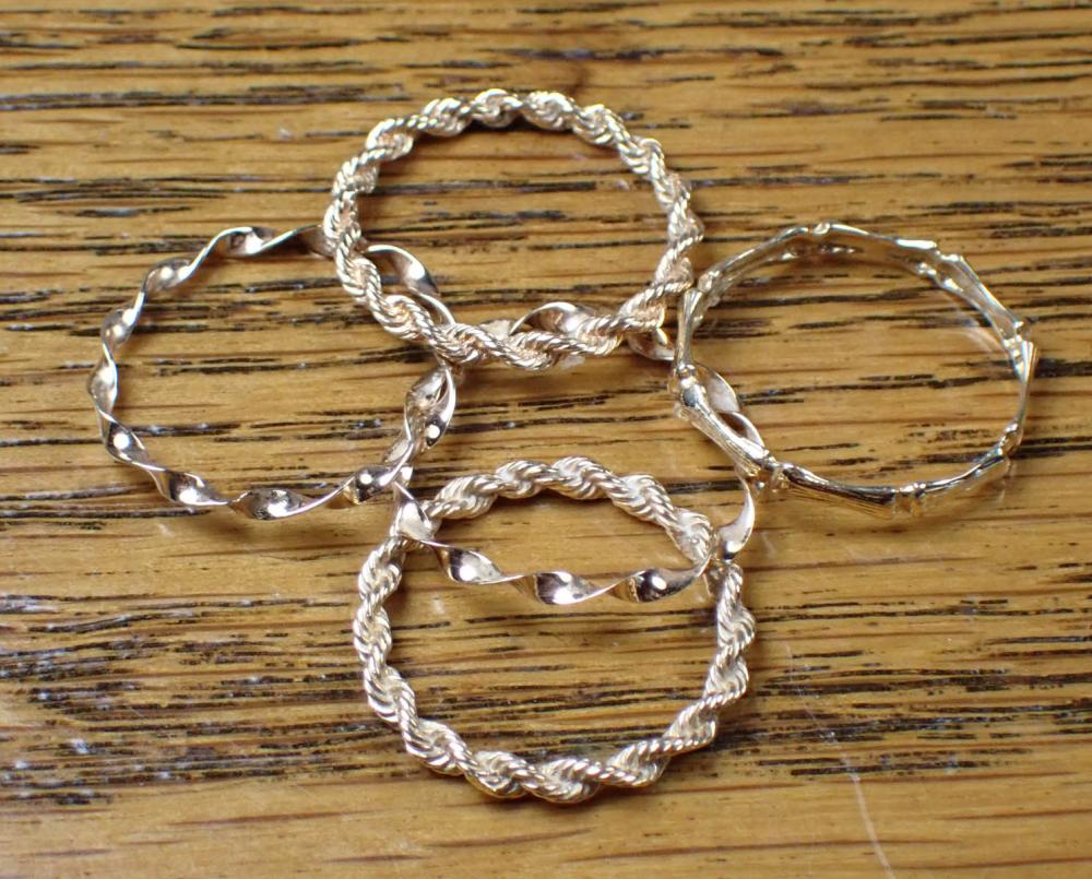 FIVE FOURTEEN KARAT YELLOW GOLD