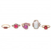 FIVE GEMSTONE RINGS IN GOLD &