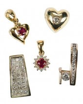 FIVE GOLD GEMSTONE PENDANTStwo