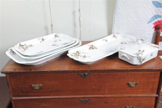FIVE HAVILAND SERVING PIECES.