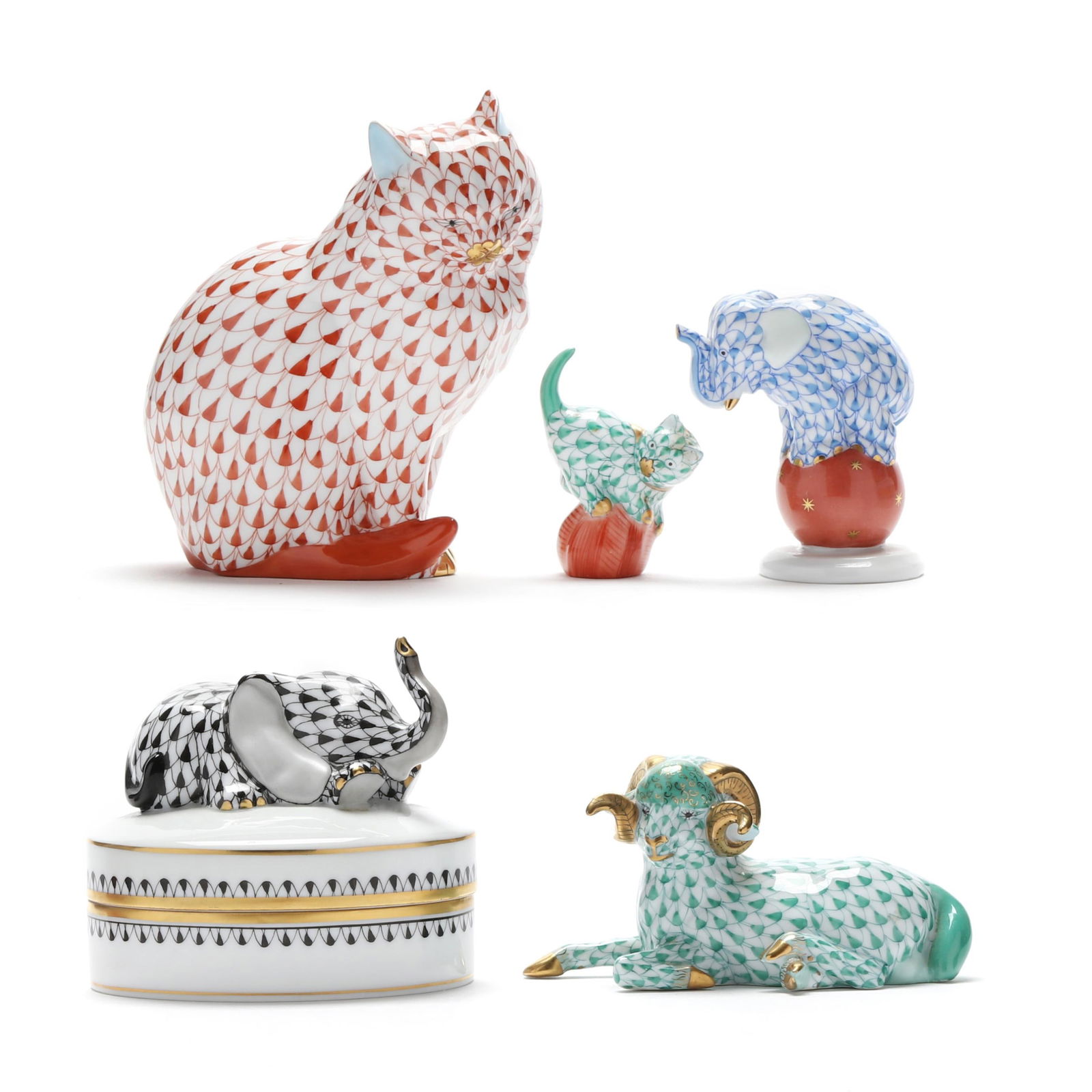 FIVE HEREND FISHNET ANIMALSFive