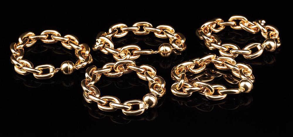 FIVE ITALIAN GOLD CHAIN LINK