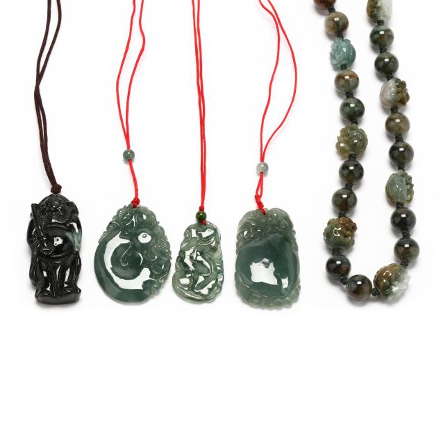 FIVE JADE JEWELRY ITEMS To include: