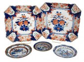 FIVE JAPANESE IMARI AND CLOBBE