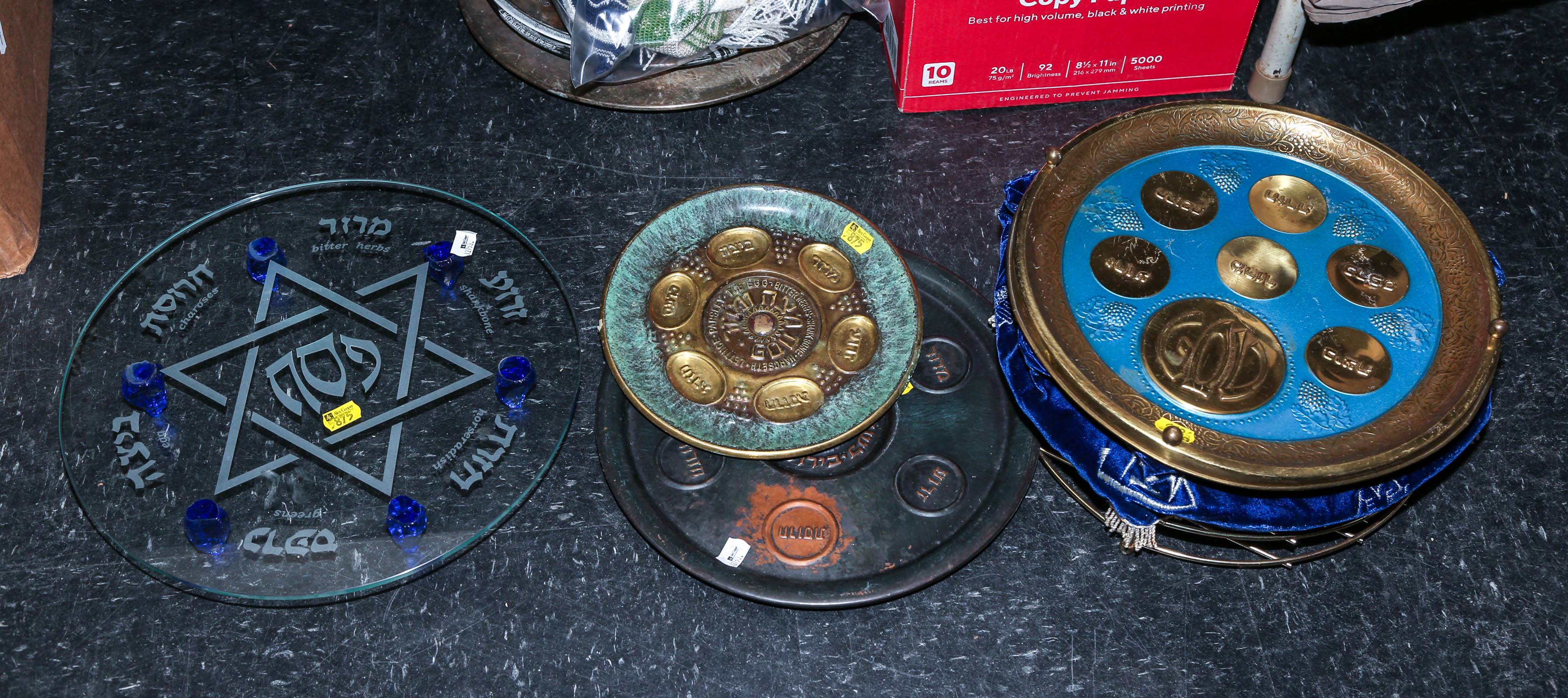 FIVE JEWISH PASSOVER SEDER PLATES