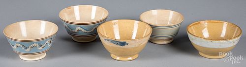 FIVE MOCHA WASTE BOWLS, 19TH C.Five
