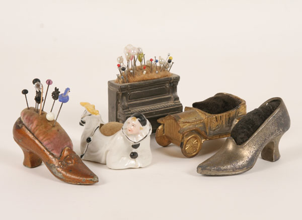 Five novelty figural pin