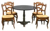 FIVE PIECE DINETTE SETFive Pie