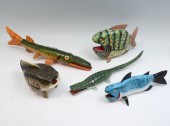FIVE PIECE LARGE FISH DECOY LO