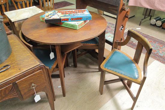 FIVE PIECE TABLE AND CHAIR SET.