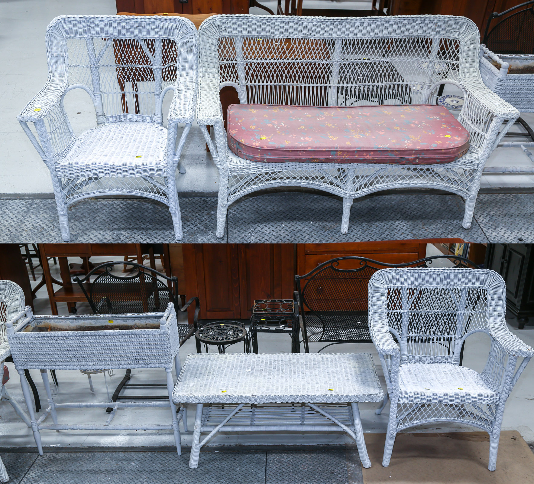FIVE-PIECE WICKER PATIO SET