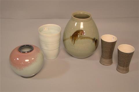 FIVE PIECES CONTEMPORARY CERAMICS