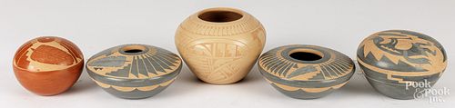 FIVE PIECES L. YEPA JEMEZ INDIAN