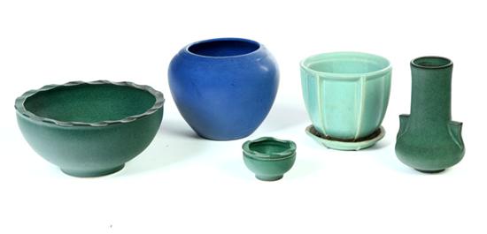 FIVE PIECES OF ART POTTERY. 
