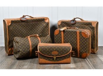 Five pieces total made in the USA