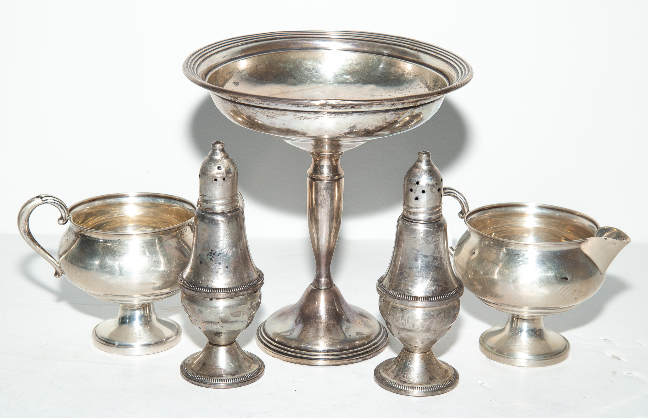 FIVE PIECES WEIGHTED STERLING