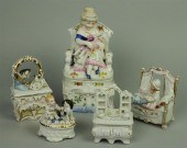 FIVE PORCELAIN FARINGS late 19
