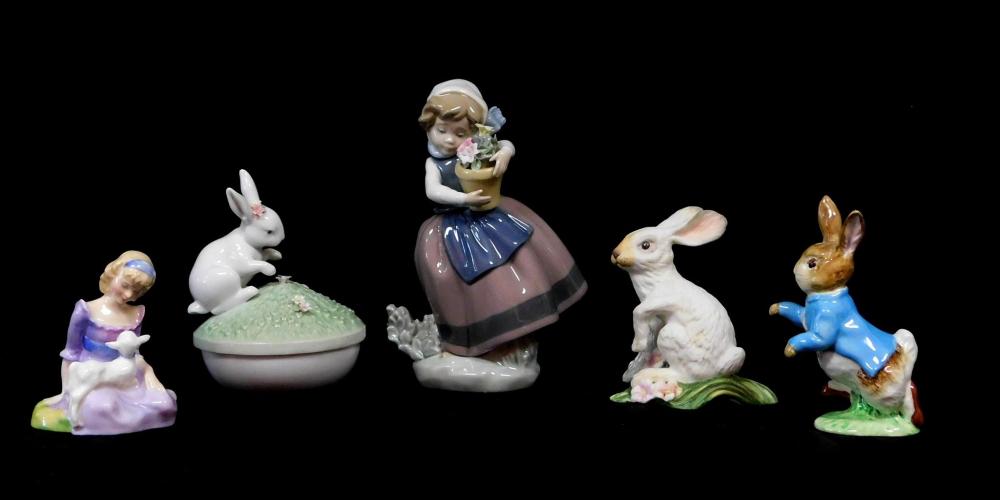 FIVE PORCELAIN FIGURES INCLUDING:
