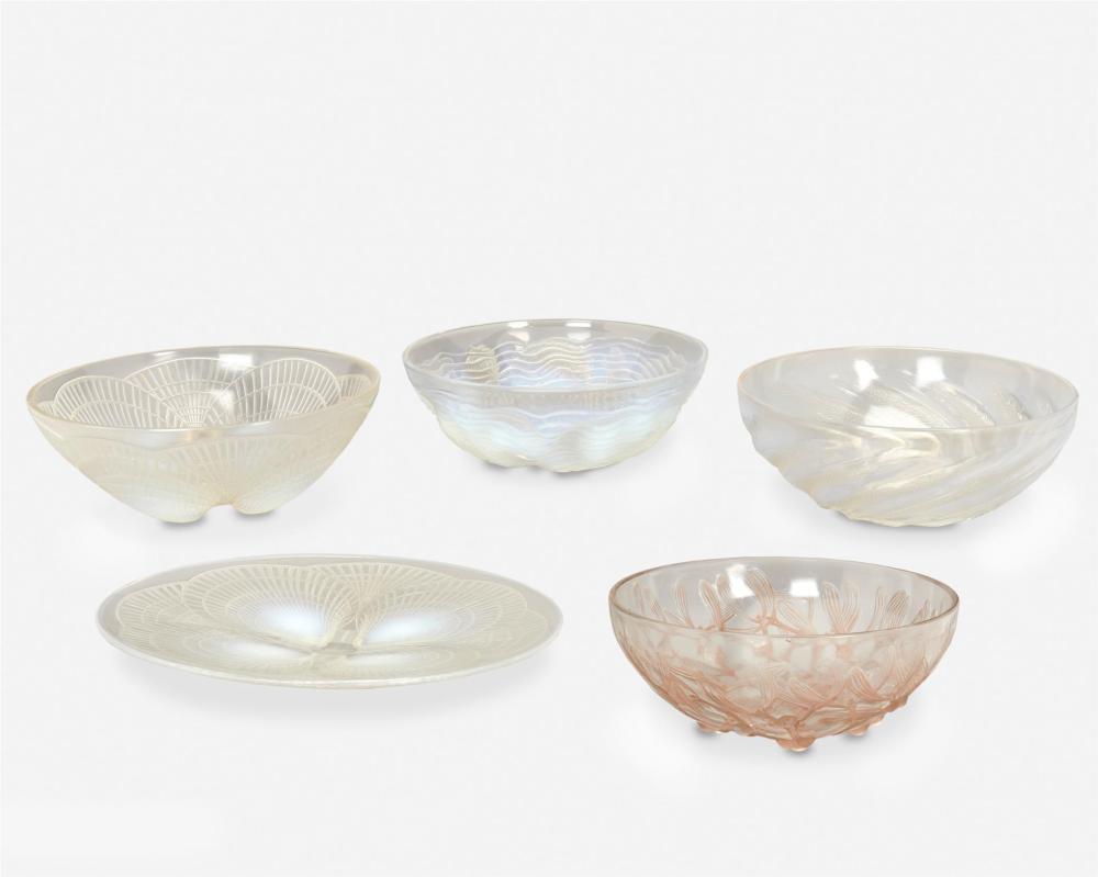 FIVE RENé LALIQUE GLASS TABLE
