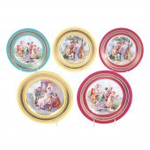 FIVE ROYAL VIENNA GILT PLATES