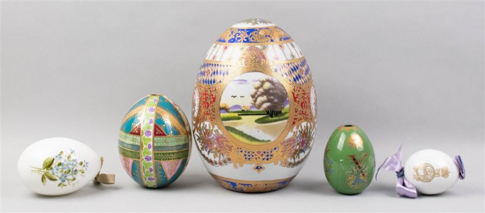 FIVE RUSSIAN PORCELAIN EASTER