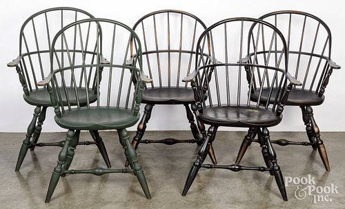 FIVE SACKBACK WINDSOR CHAIRS.Five