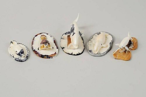 FIVE SMALL SIGNED INUIT ANIMAL