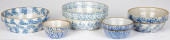 FIVE SPONGEWARE MIXING BOWLS<b