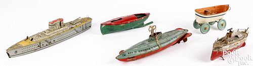 FIVE TIN TOY BOATSFive tin toy