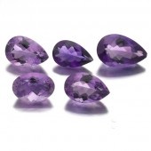 FIVE UNMOUNTED 28.46 CT TOTAL