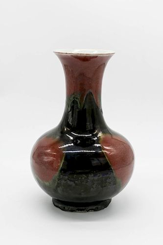 FLAMBE GLAZE VASE, LATE QINGOf a