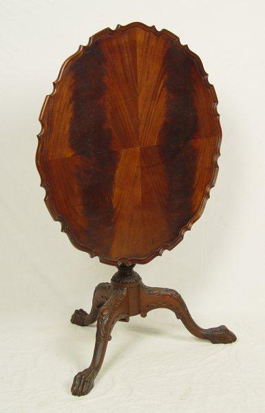 FLAME GRAIN MAHOGANY TILT TOP