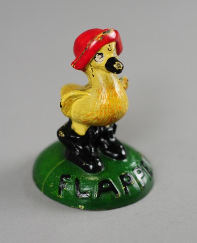''FLAPPER'' PAPERWEIGHT Hubley cast