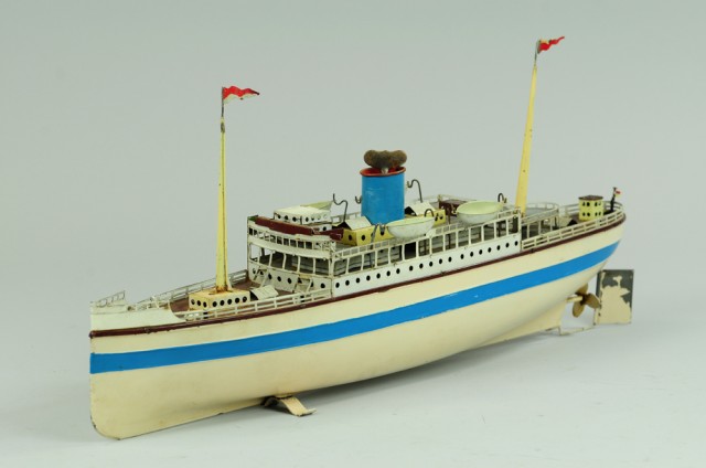 FLEISCHMANN PASSENGER SHIP